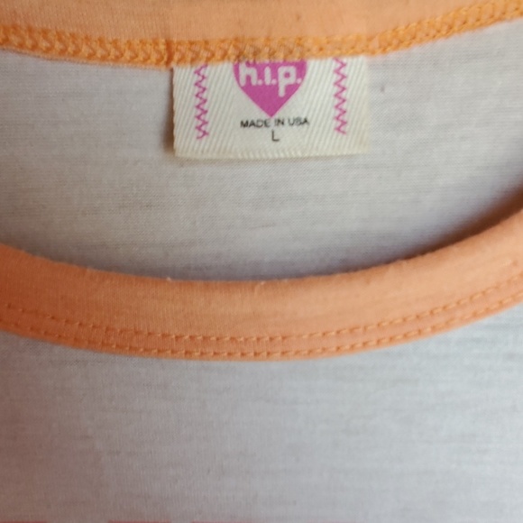 Tshirt - Picture 2 of 3